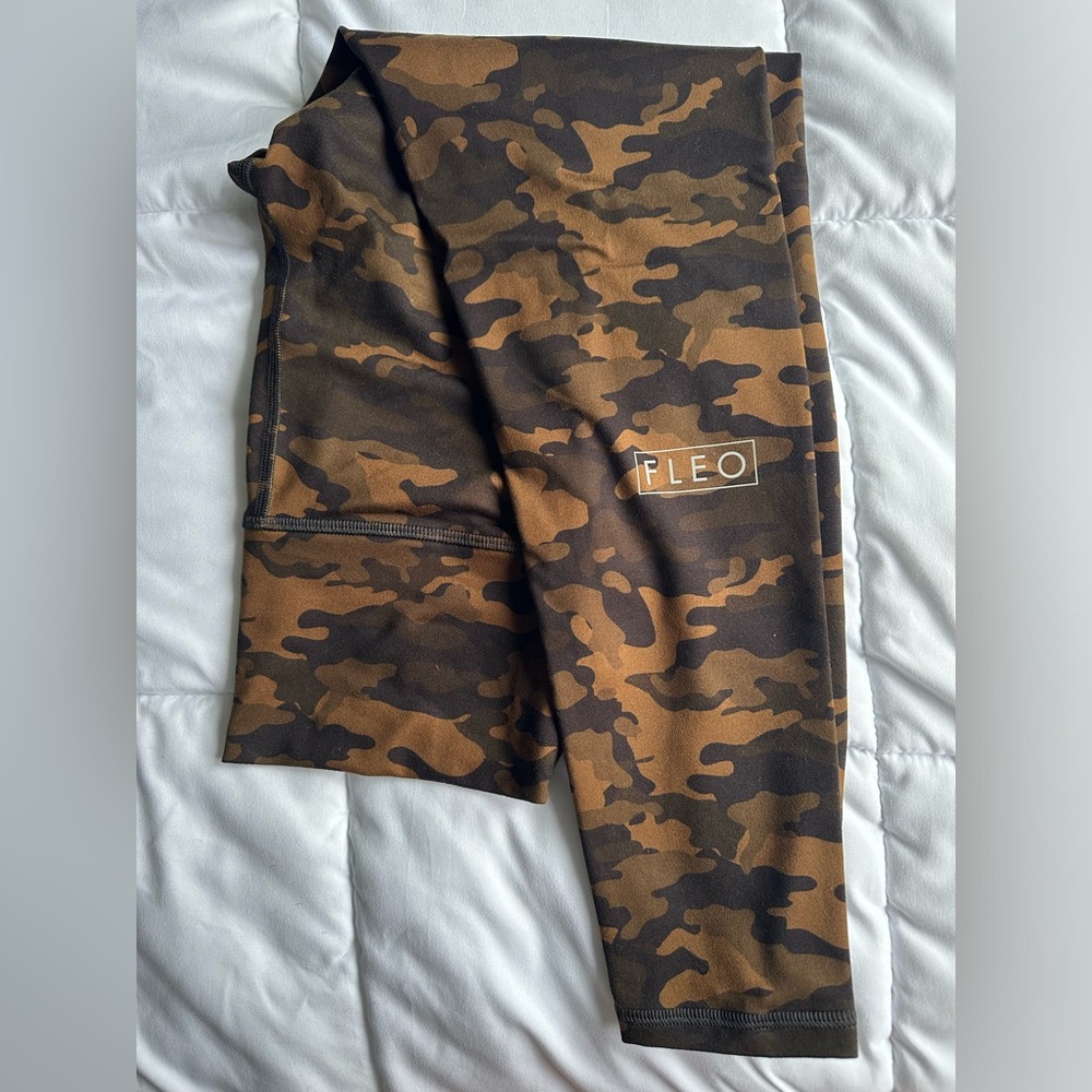 Fleo el toro 23” leggings